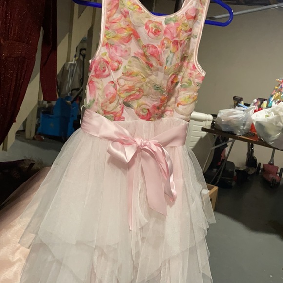 Girls size 5 dress - Picture 5 of 7